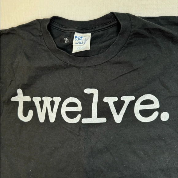 Black Polyester Cotton Classic Short Sleeve T-Shirt “Twelve Design” size M - Picture 5 of 10